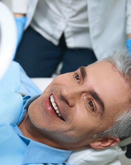 Man seeing dentist in Marysville